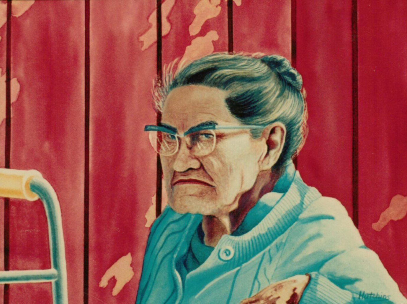 Portrait of an elderly woman with glasses in front of a red curtain.